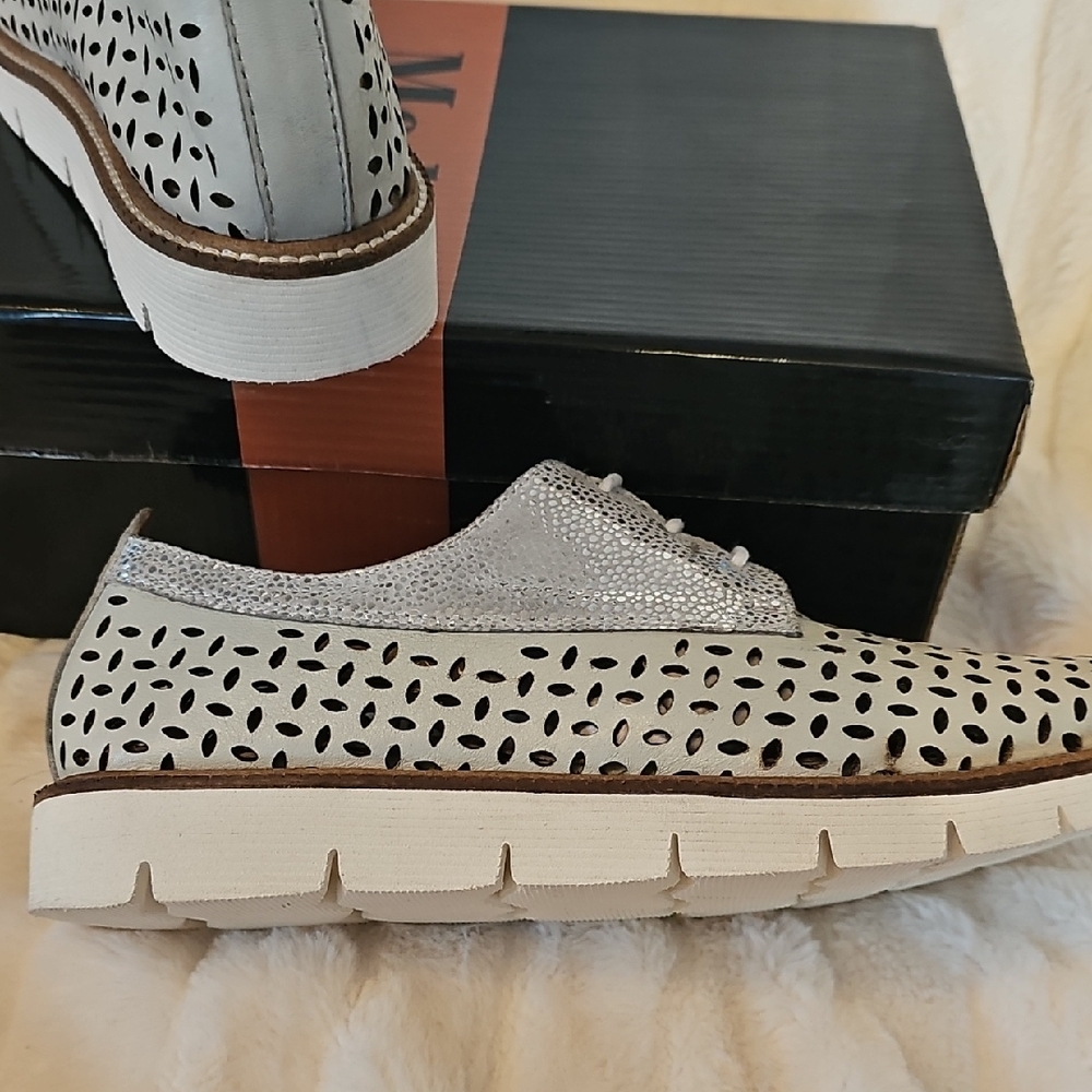 Medicus Silver and Black Women's Loafers - Picture 7 of 9